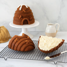 Load image into Gallery viewer, Nordicware Beehive Bundt® Pan