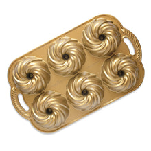 Load image into Gallery viewer, Nordicware Swirl Bundlette® Pan