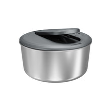 Load image into Gallery viewer, salad spinner with pump mechanism ready to use