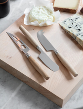 Load image into Gallery viewer, Oak Handled Cheese Knife Set