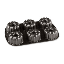 Load image into Gallery viewer, Nordicware Original Bundlette® Pan