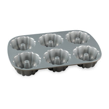 Load image into Gallery viewer, Nordicware Original Bundlette® Pan