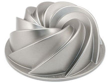 Load image into Gallery viewer, Nordicware Heritage Bundt® Pan