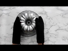 Load and play video in Gallery viewer, Nordicware Heritage Bundt® Pan