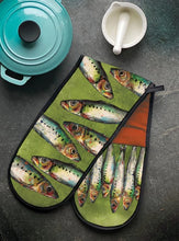 Load image into Gallery viewer, Oven Gloves Illustrated by Dollyhotdogs