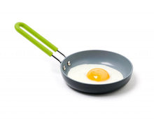 Load image into Gallery viewer, Mini Egg Expert by GreenPan™ non-induction
