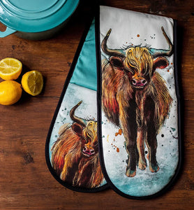 Oven Gloves Illustrated by Dollyhotdogs