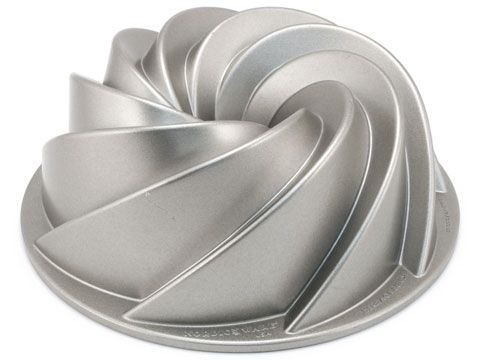 Nordicware Heritage Bundt® Pan