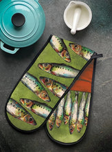 Load image into Gallery viewer, Oven Gloves Illustrated by Dollyhotdogs
