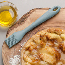 Load image into Gallery viewer, Silicone Pastry Brushes /Short
